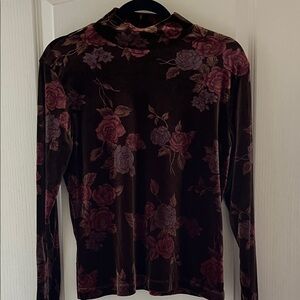 Floral Velvet Long Sleeve Top